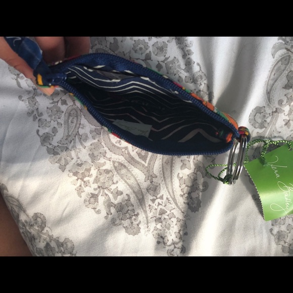 Vera Bradley zip ID case - Picture 3 of 3